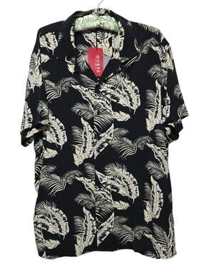 GUESS Men's Eco Rayon Palm Shirt Short-Sleeve Resort-Style Button-Down Palm Lrg